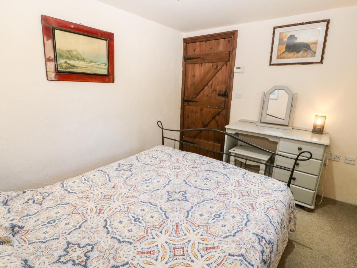 Bwthyn Yr Helyg Willow Cottage Llannor Dış mekan fotoğraf